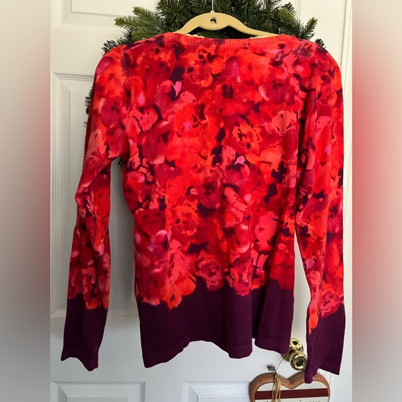 Isaac Mizrahi sweater euc size Medium - Picture 8 of 8